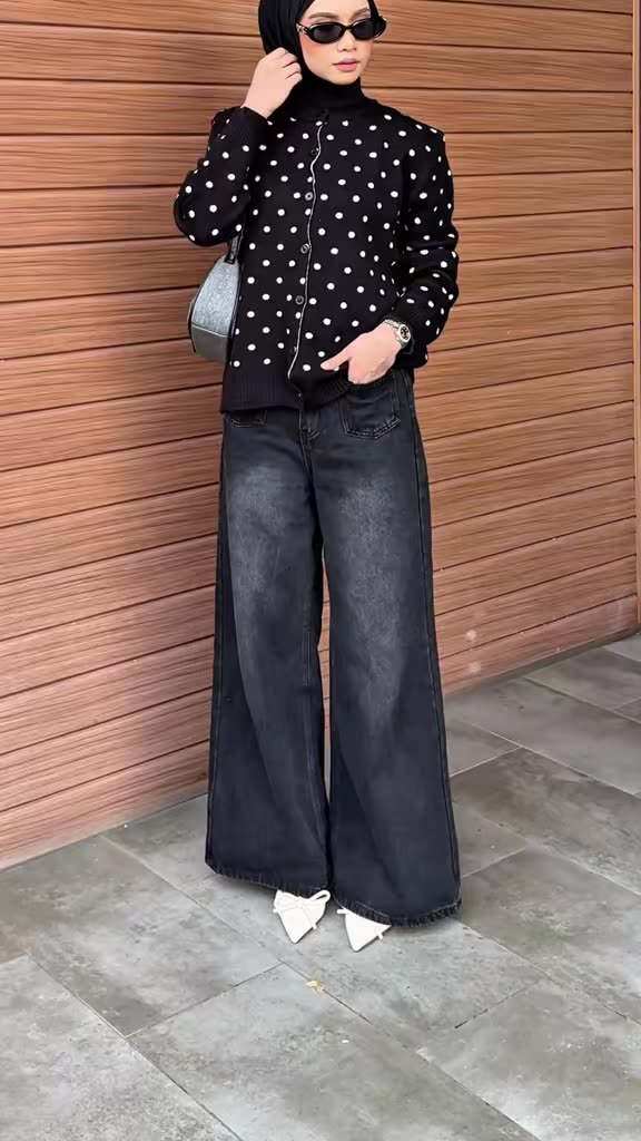 #polkadot #polkadotoutfit #cardiganpolkadot