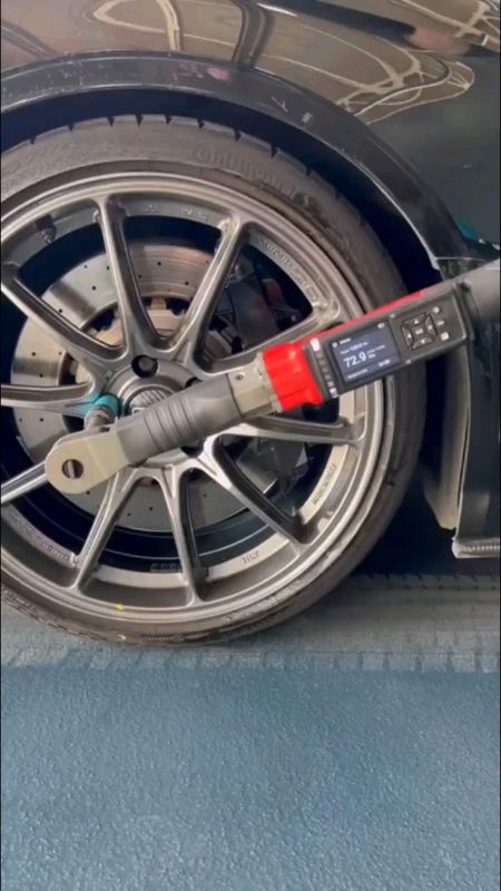 #milwaukee#torquewrench#digital#automotive#workshop#diy