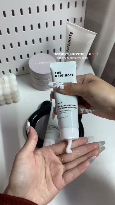 tak menyesal beli ni kulit makin lama makin cantik, tak kusam, moist je😍 #originote #originotecreammoisturizer #shopeehaul #shopeelagimurah