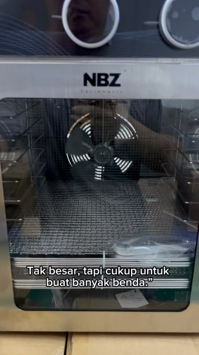 Mesin kecil ni… tapi guna hari-hari pun tak risau bil. #dehydrator #mesinpengering #kering #dehydratormachine