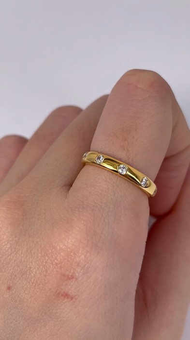 Cincin Minimalist Megan Emas 916 ✨