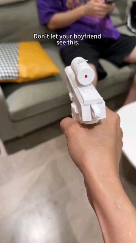 confident sangat… sekali kena balik 🤡😂#watergun #prank #reverse #gun #water #toy