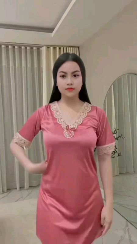 Zilara Pyjama renda sutera untuk wanita