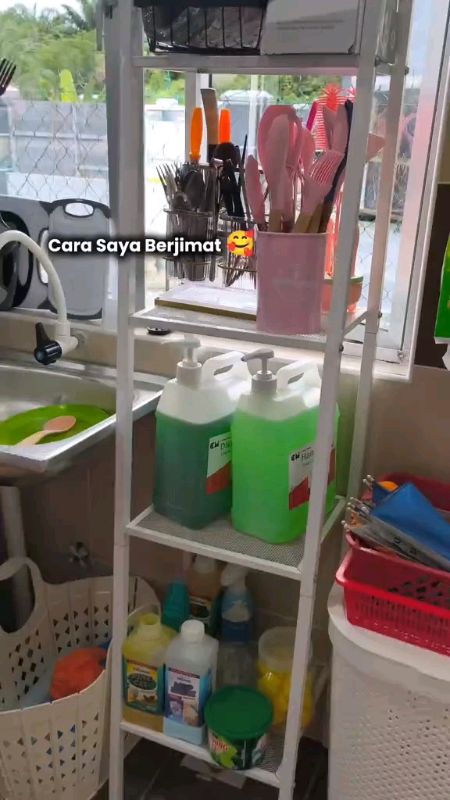 Daripada nak kena beli setiap bulan, beli je satu tong yang besar macam ni. senang, beli sekali boleh tahan berbulan bulan. #sabun #sabunviral #jimat
