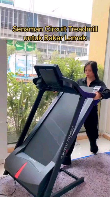 Senaman kat rumah jauh lebih selesa. Mudah dan jimat masa dengan Gintell SporTrek Treadmill. Wajib ada untuk kesihatan sepenuhnya. Tekan beg oren.😀