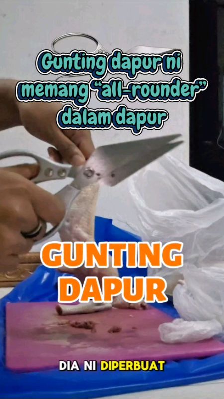 Pisau banyak tapi tetap struggle? Mungkin yang kurang tu… gunting ni! #GuntingDapur #KitchenTools #StainlessSteel #PeralatanDapur #DapurMudah #chef