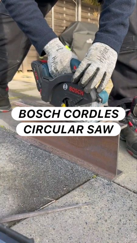 BOSCH CIRCULAR SAW #viral #bosch #circularsaw #saw #cordlessimpact #woodworking #decoration #contractor #construction #wiring #wireman #fyp #fypbesar