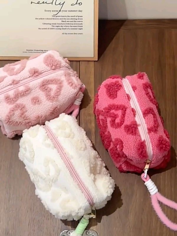 Fashion Makeup Bag Lovr Plush Pink