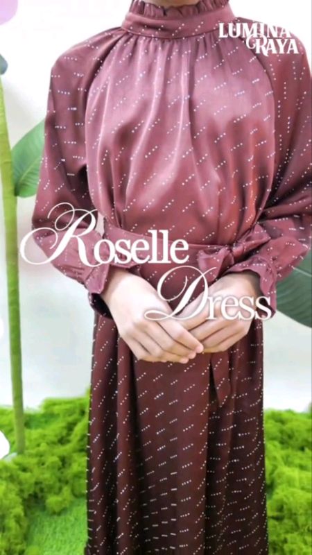 Penat beli baju manik tapi basuh sekali dah luruh? Cuba dress ni.🥰 Manik dia terlekat cantik, kain pun sejuk💖 #bajuraya #dress #dressraya #raya2026