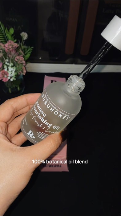 Nak tidur lena & kulit glowing? Ruruhoney oil jawapannya. Jom order sekarang!
